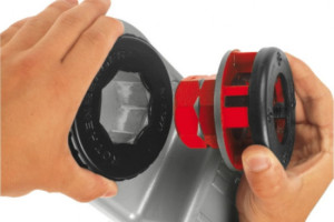 Pipe threading tools