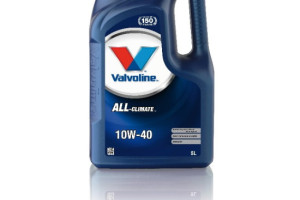 Semi-synthetic oils
