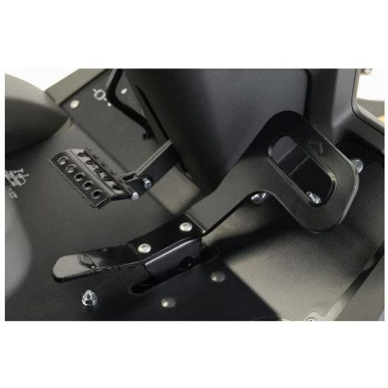 Raiders Stiga PARK 500 W (bez pļaušanas iekārtas)