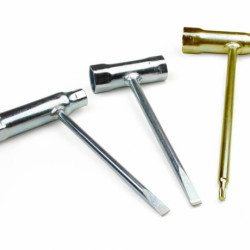 Aizdedzes sveces atslēga + plakanais skrūvgriezis 151 x 85 mm / 13 mm x, BBT