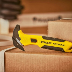 Pull cutter with interchangeable blade, Stanley