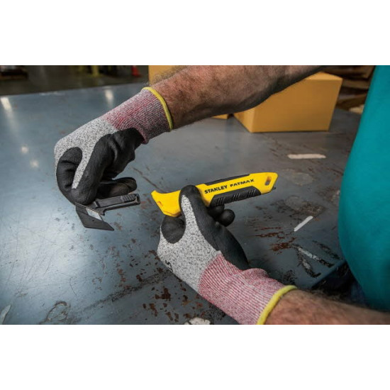 Pull cutter with interchangeable blade, Stanley