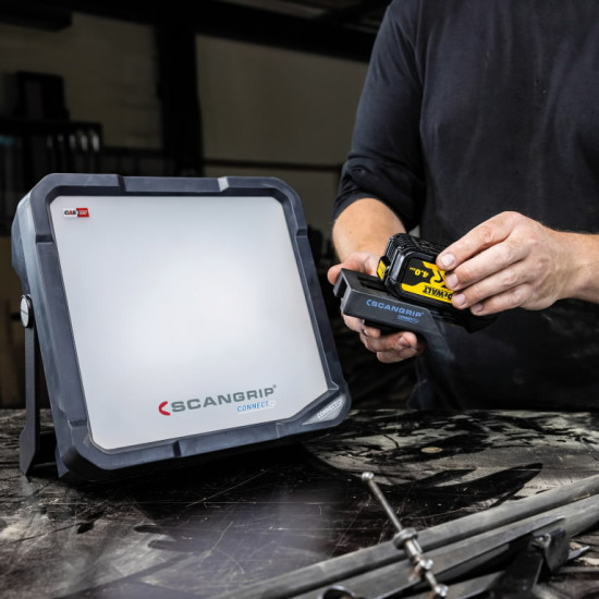 Akumulatora lampa VEGA 4 CONNECT 4000 lm, karkas CAS, Scangrip
