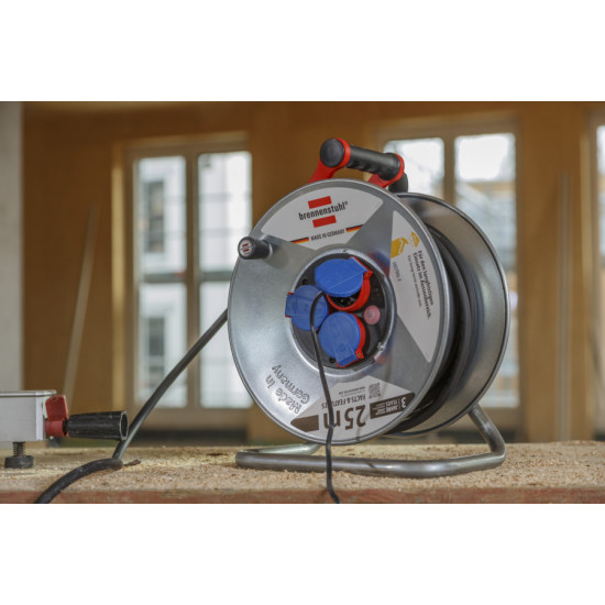 Garant S pagarinātājs ar spoli, 3G2,5, 25 m, 220 V, Brennenstuhl