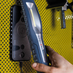 Rokas lampa LED MAG PRO WIRELESS uzlādējama IP54 60/600lm, Scangrip